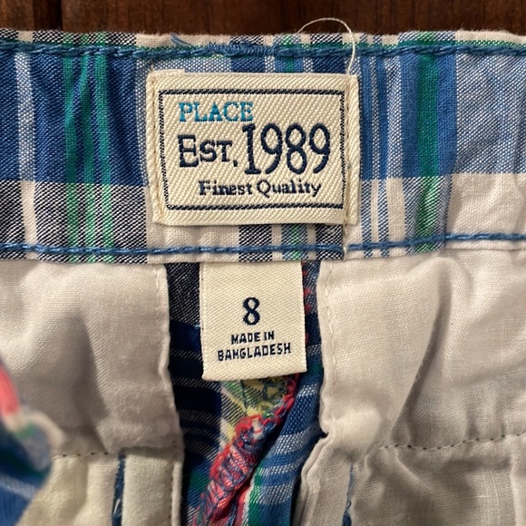 Boys plaid shorts size 8 adjustable waist - Picture 3 of 6